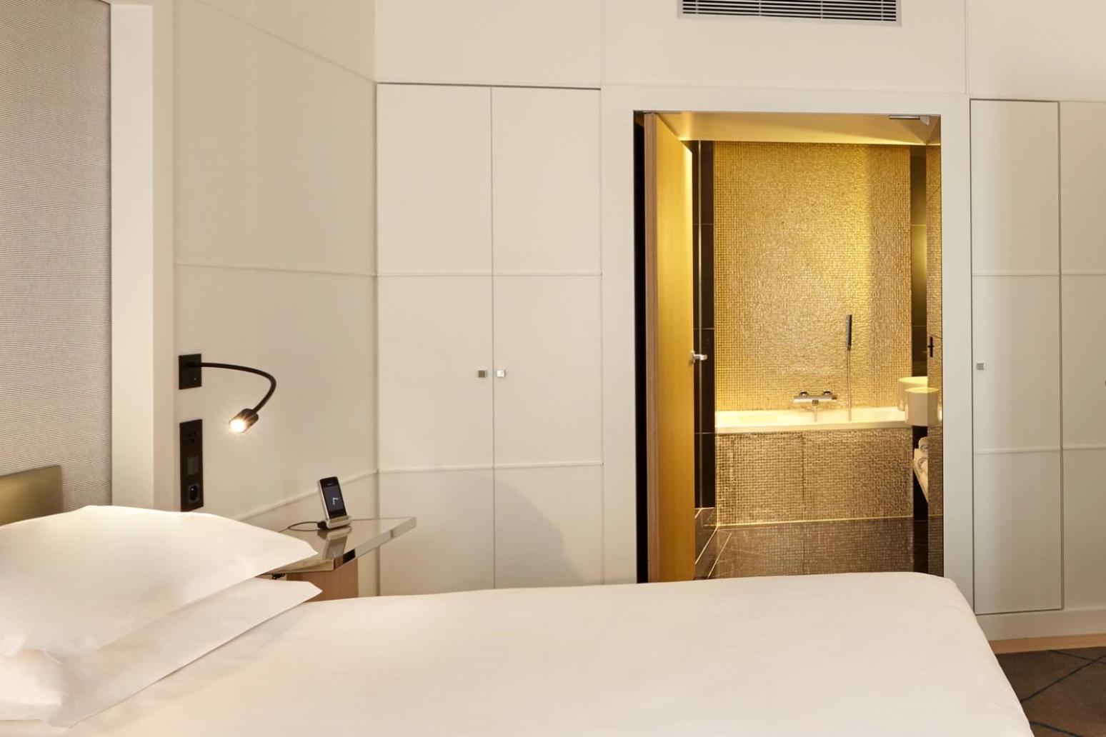 Hotel Opera Richepanse 4*